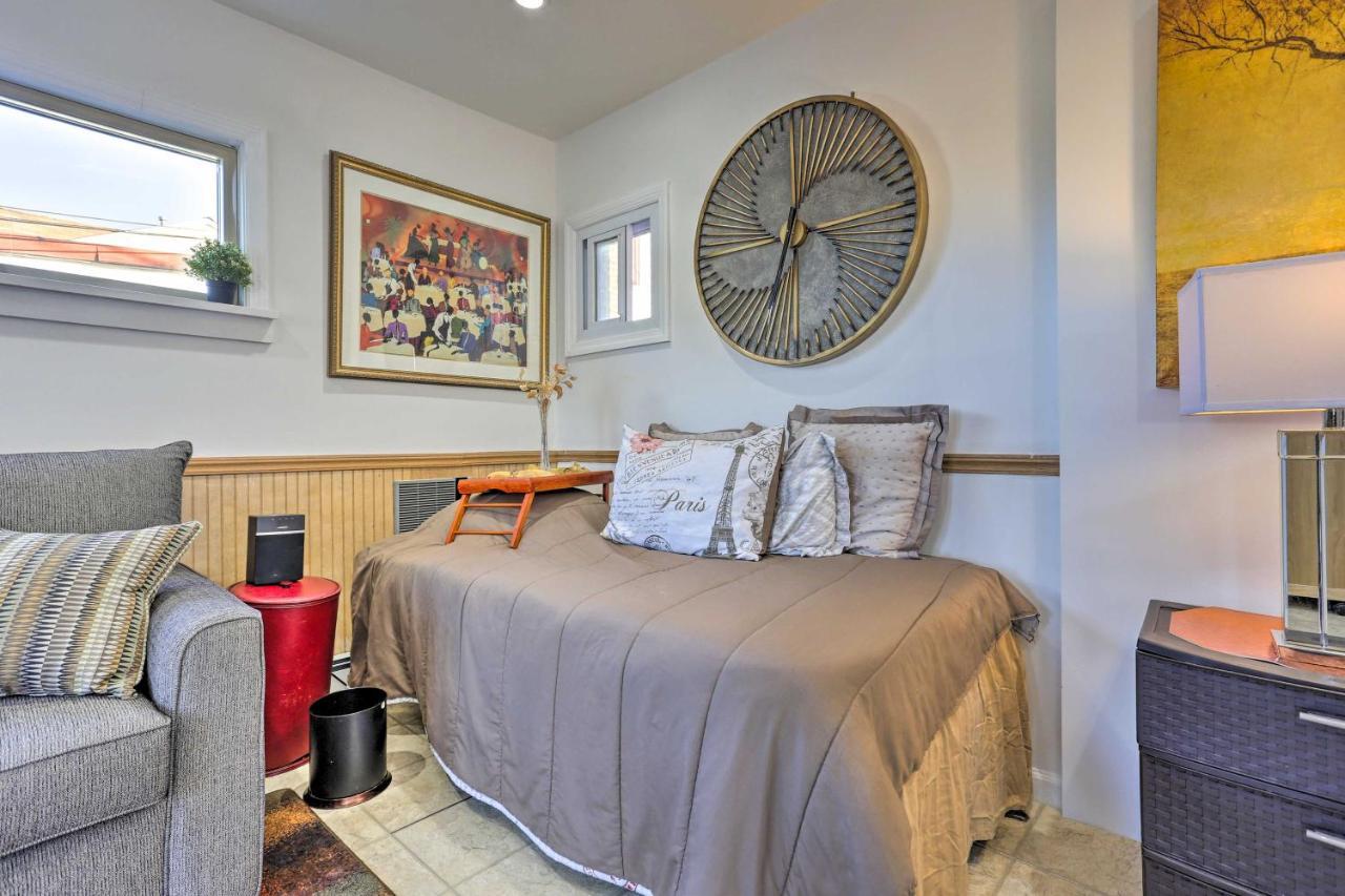 Central Elmont Studio With Great Outdoor Space! Bagian luar foto